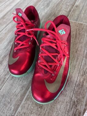 Nike KD6 Christmas Red Green LBasketball Shoes with Gold Swoosh and Mint Outsole